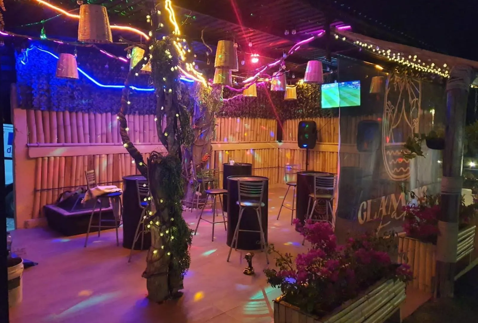 Campsite Glamping Lake Hotel Puebla